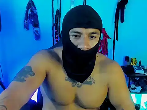 Snapshot of zeus_7777 chatting on 14, 11, 2025 zeus 7777 online show from 14, 11, 2025