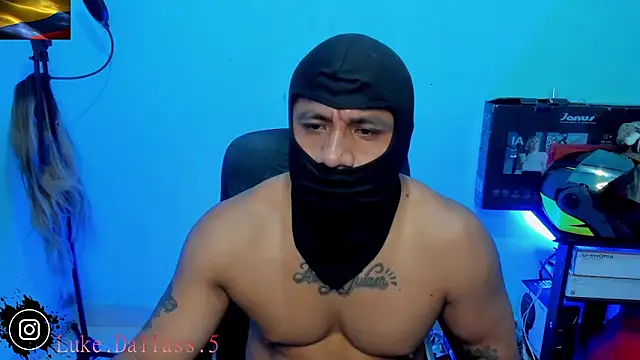 Snapshot of zeus_7777 chatting on 4, 5, 2026 zeus 7777 online show from 4, 5, 2026