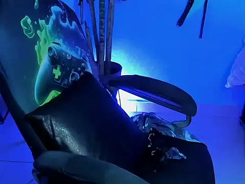 Snapshot of zeus_7777 chatting on 26, 10, 2025 zeus 7777 online show from 26, 10, 2025