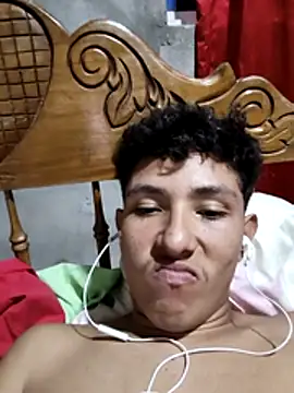 Snapshot of MattBroddy chatting on 7, 11, 2025 MattBroddy online show from 7, 11, 2025