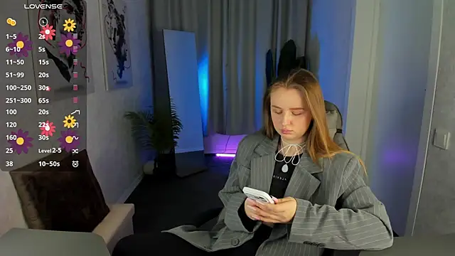 Rina Panic online show from 9, 4, 2026