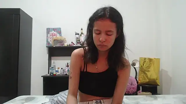 nathaly jones  online show from 16, 6, 2026