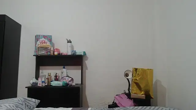 nathaly jones  online show from 31, 5, 2026