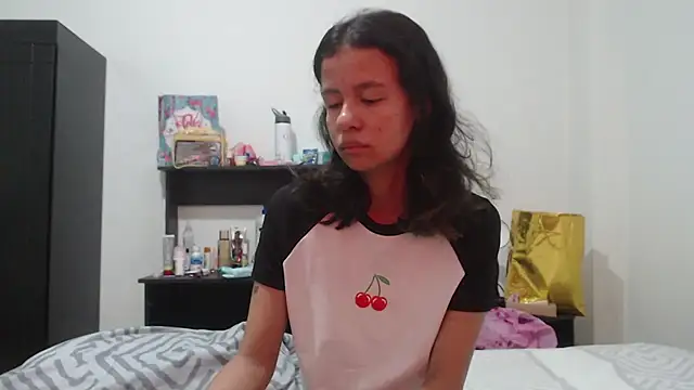 nathaly jones  online show from 3, 6, 2026