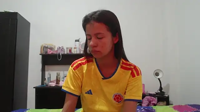 nathaly jones  online show from 24, 6, 2026
