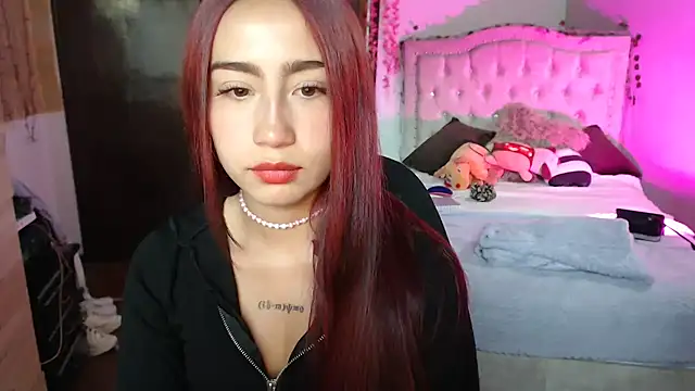 Snapshot of evali16 chatting on 25, 11, 2025 evali16 online show from 25, 11, 2025