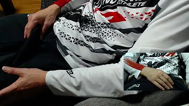 Yasu2000 online show from 8, 3, 2026