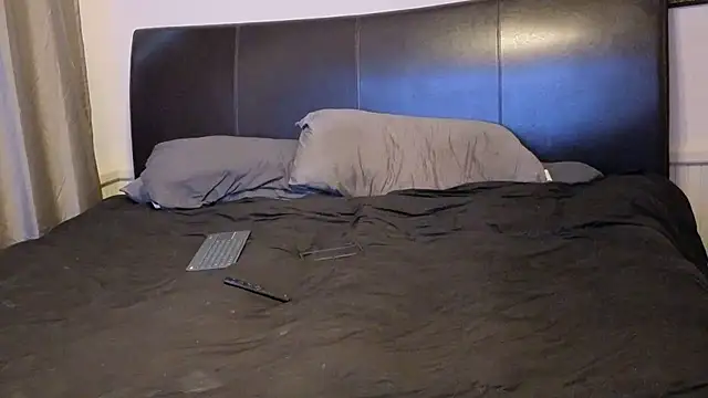 pantyhoselover54 online show from 15, 10, 2025