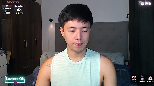 Snapshot of Addictiveboi chatting on 8, 1, 2026 Addictiveboi online show from 8, 1, 2026