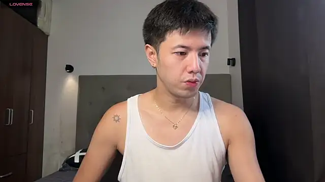 Snapshot of Addictiveboi chatting on 9, 6, 2026 Addictiveboi online show from 9, 6, 2026