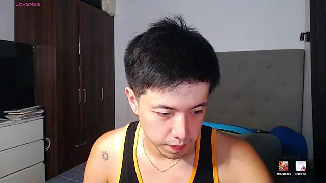 Snapshot of Addictiveboi chatting on 3, 3, 2026 Addictiveboi online show from 3, 3, 2026