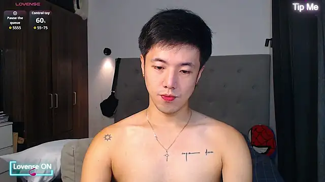 Snapshot of Addictiveboi chatting on 15, 12, 2025 Addictiveboi online show from 15, 12, 2025