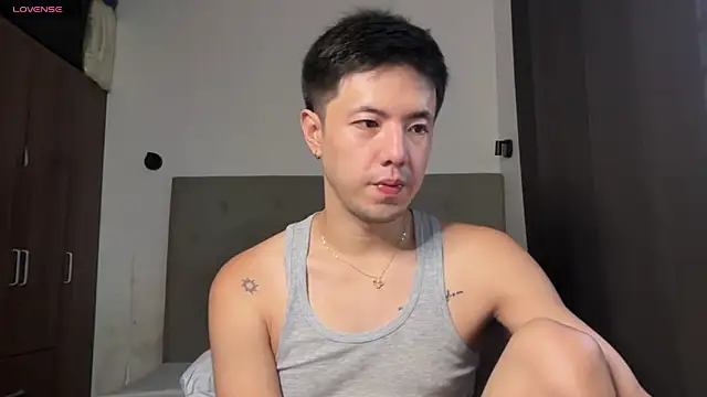 Snapshot of Addictiveboi chatting on 27, 5, 2026 Addictiveboi online show from 27, 5, 2026