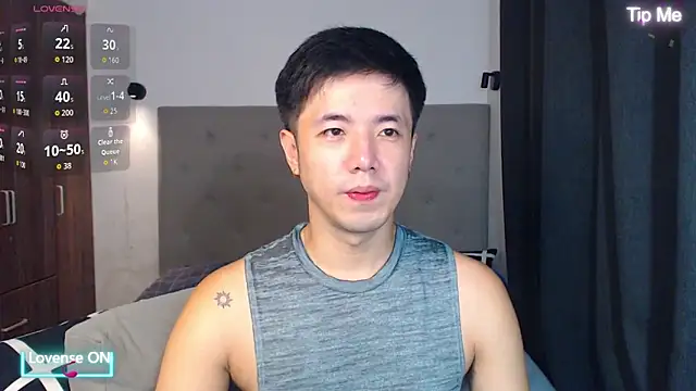 Snapshot of Addictiveboi chatting on 3, 12, 2025 Addictiveboi online show from 3, 12, 2025