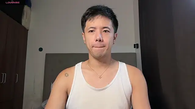 Snapshot of Addictiveboi chatting on 2, 6, 2026 Addictiveboi online show from 2, 6, 2026
