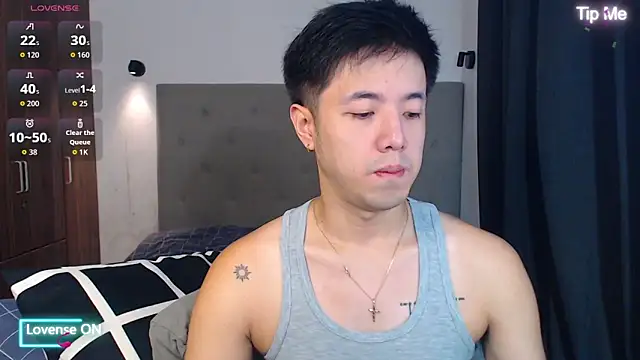 Snapshot of Addictiveboi chatting on 5, 12, 2025 Addictiveboi online show from 5, 12, 2025