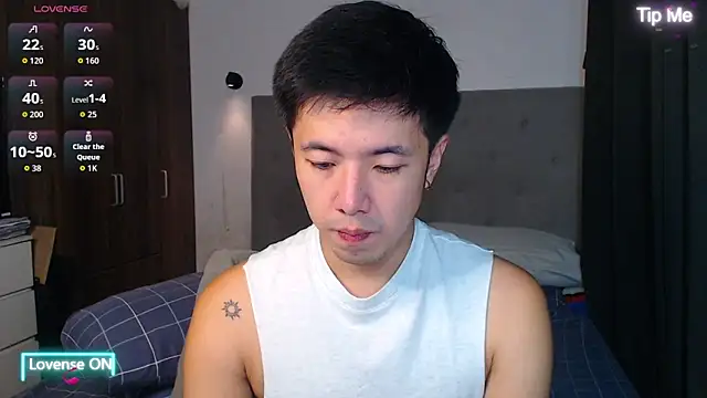 Snapshot of Addictiveboi chatting on 6, 1, 2026 Addictiveboi online show from 6, 1, 2026