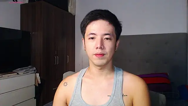 Snapshot of Addictiveboi chatting on 19, 2, 2026 Addictiveboi online show from 19, 2, 2026