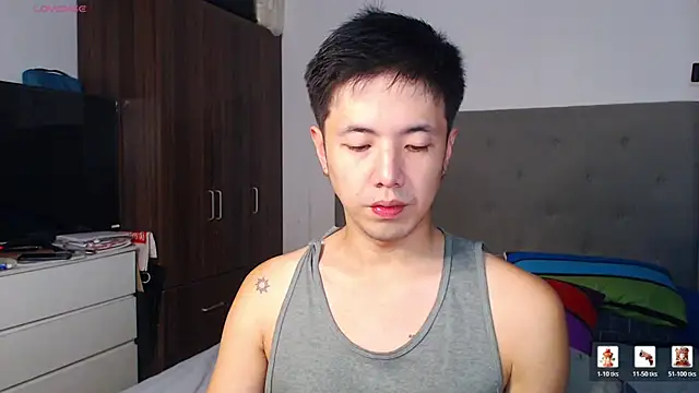 Snapshot of Addictiveboi chatting on 5, 2, 2026 Addictiveboi online show from 5, 2, 2026