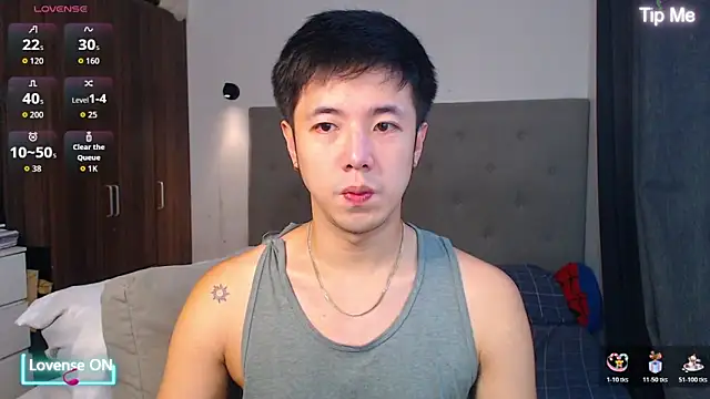 Snapshot of Addictiveboi chatting on 17, 12, 2025 Addictiveboi online show from 17, 12, 2025