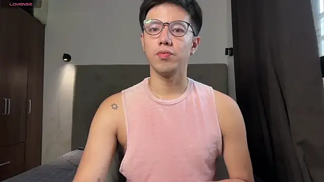Snapshot of Addictiveboi chatting on 11, 5, 2026 Addictiveboi online show from 11, 5, 2026