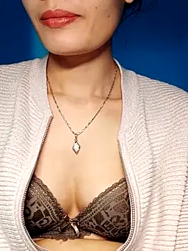 Hinna x online show from 25, 11, 2025