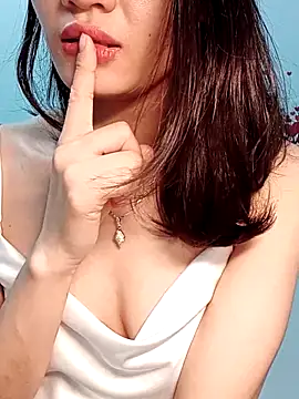 Hinna x online show from 14, 4, 2026