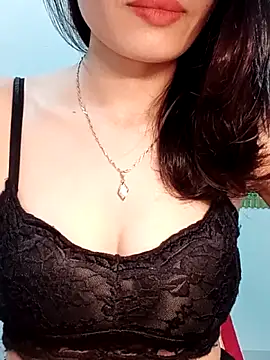 Snapshot of Hinna_x chatting on 11, 5, 2026 Hinna x online show from 11, 5, 2026