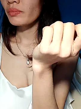 Hinna x online show from 18, 12, 2025