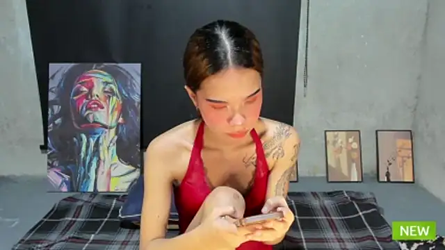 Colette Thompson online show from 1, 12, 2025