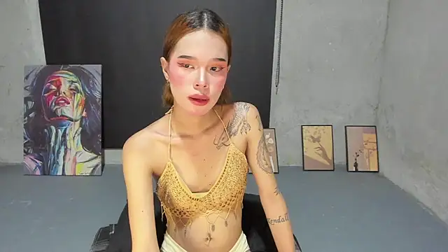 Snapshot of Colette_Thompson chatting on 31, 10, 2025 Colette Thompson online show from 31, 10, 2025