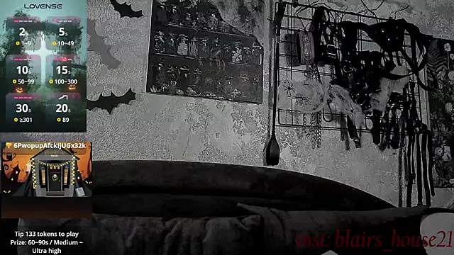 Snapshot of the_high_priestess chatting on 29, 10, 2025 the high priestess online show from 29, 10, 2025