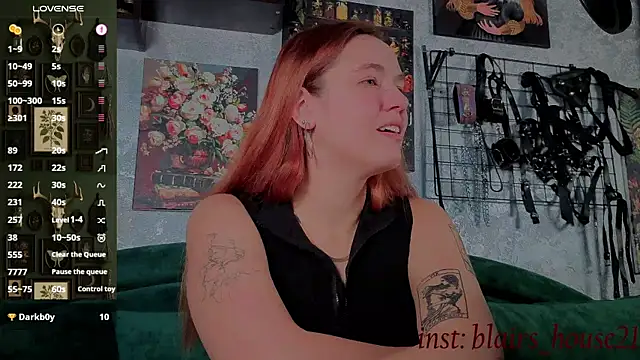 Snapshot of the_high_priestess chatting on 4, 11, 2025 the high priestess online show from 4, 11, 2025