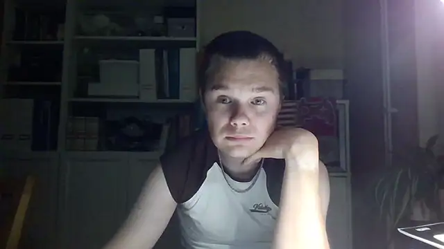 Snapshot of DIRTY_BOY93 chatting on 22, 9, 2025 DIRTY BOY93 online show from 22, 9, 2025