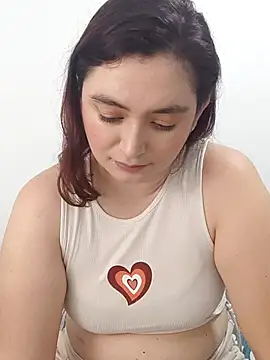Snapshot of Anaa_Rose chatting on 4, 10, 2025 Anaa Rose online show from 4, 10, 2025