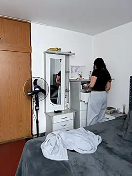 asumi 18 online show from 12, 3, 2026