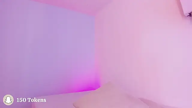 aleksandramiller  online show from 22, 7, 2026