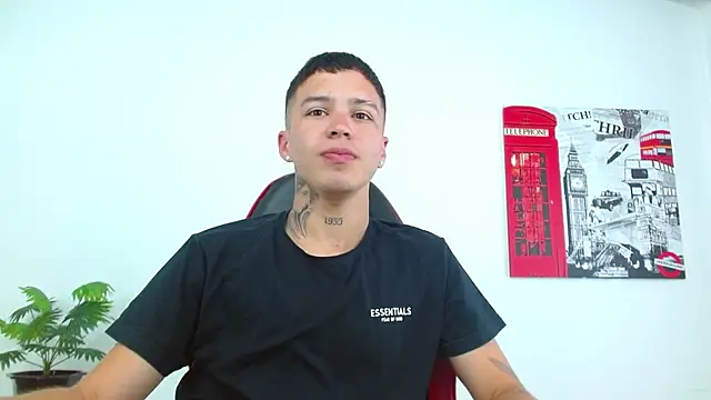 Cumandres18 online show from 6, 4, 2026