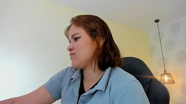 Snapshot of GIANAMILLER6 chatting on 25, 6, 2026 GIANAMILLER6 online show from 25, 6, 2026