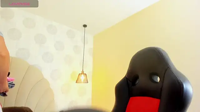 GIANAMILLER6 online show from 10, 2, 2026