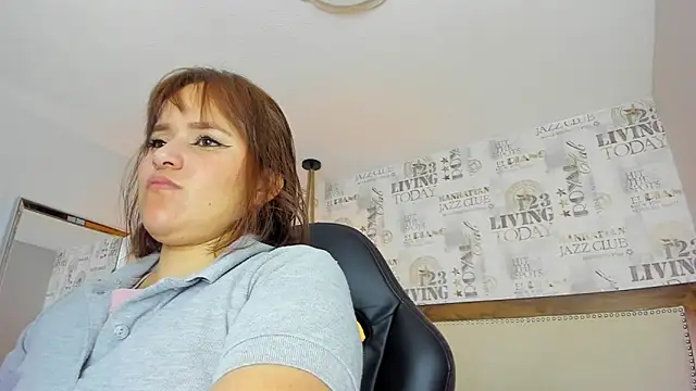 Snapshot of GIANAMILLER6 chatting on 17, 6, 2026 GIANAMILLER6 online show from 17, 6, 2026