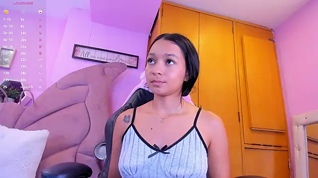 EmmaAnturin online show from 26, 11, 2025