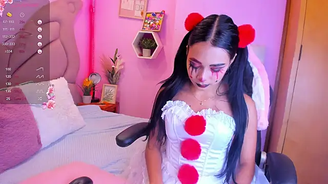 EmmaAnturin online show from 30, 10, 2025