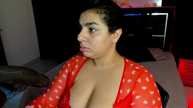 Snapshot of Hannasscott chatting on 19, 9, 2025 Hannasscott online show from 19, 9, 2025