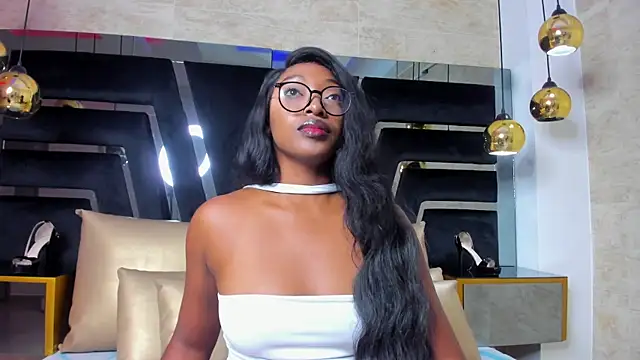 YallianaBrooks online show from 4, 4, 2026