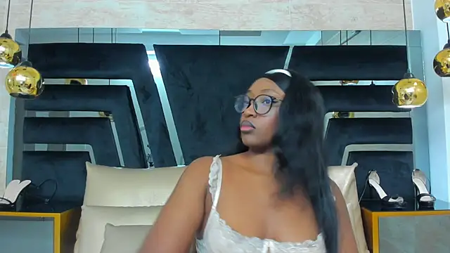 YallianaBrooks online show from 20, 4, 2026