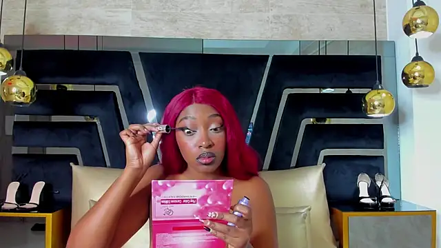 Snapshot of YallianaBrooks chatting on 14, 5, 2026 YallianaBrooks online show from 14, 5, 2026