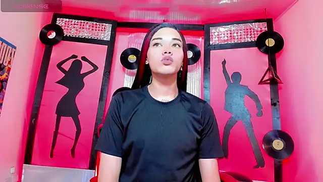 Madison Mujica online show from 16, 2, 2026