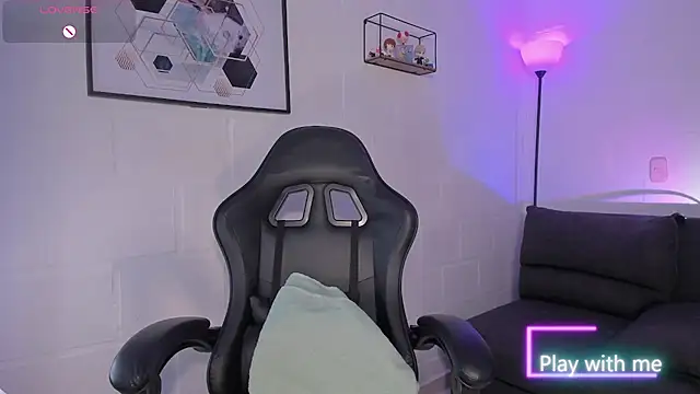 Alyson Conner online show from 4, 2, 2026