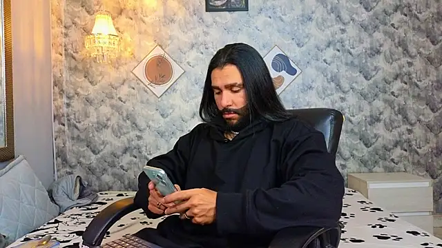 Snapshot of Apolo_rousse1 chatting on 11, 1, 2026 Apolo rousse1 online show from 11, 1, 2026